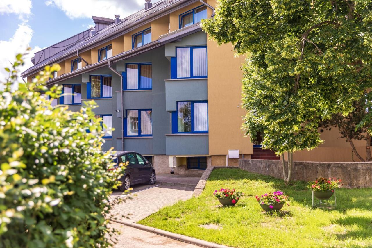 Apartamentai "Tenisas" بالانغا المظهر الخارجي الصورة